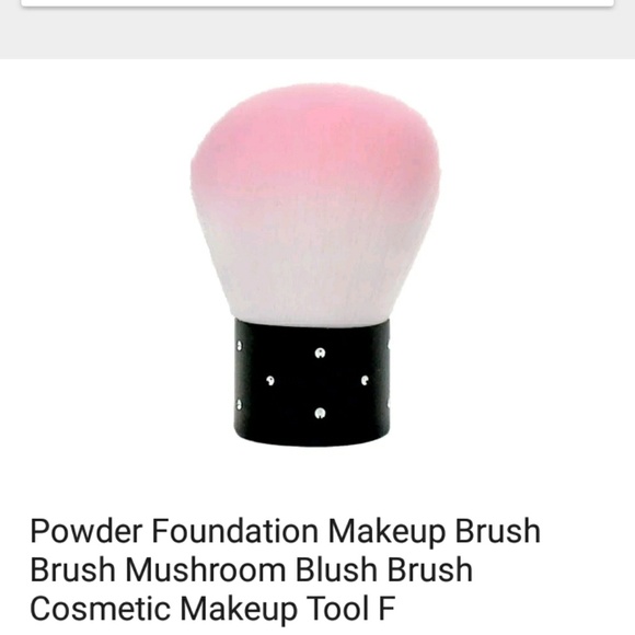 Make up Brush - Picture 1 of 3